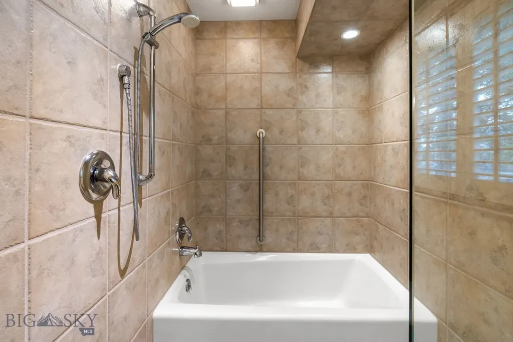3310 Tumbleweed Drive Bozeman MT 59715