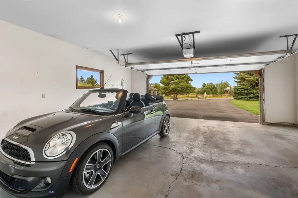 3310 Tumbleweed Drive Bozeman MT 59715