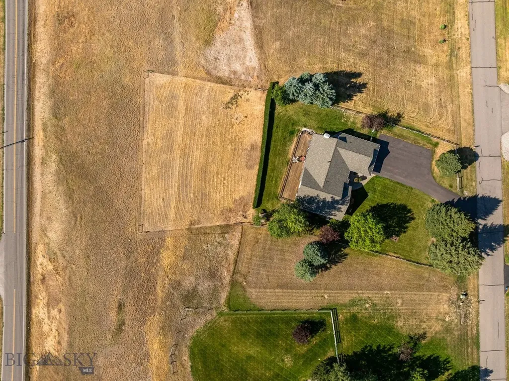 3310 Tumbleweed Drive Bozeman MT 59715