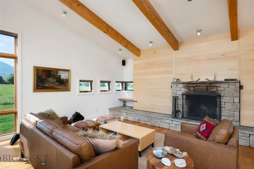 27 Royal Wulff Road Livingston MT 59047