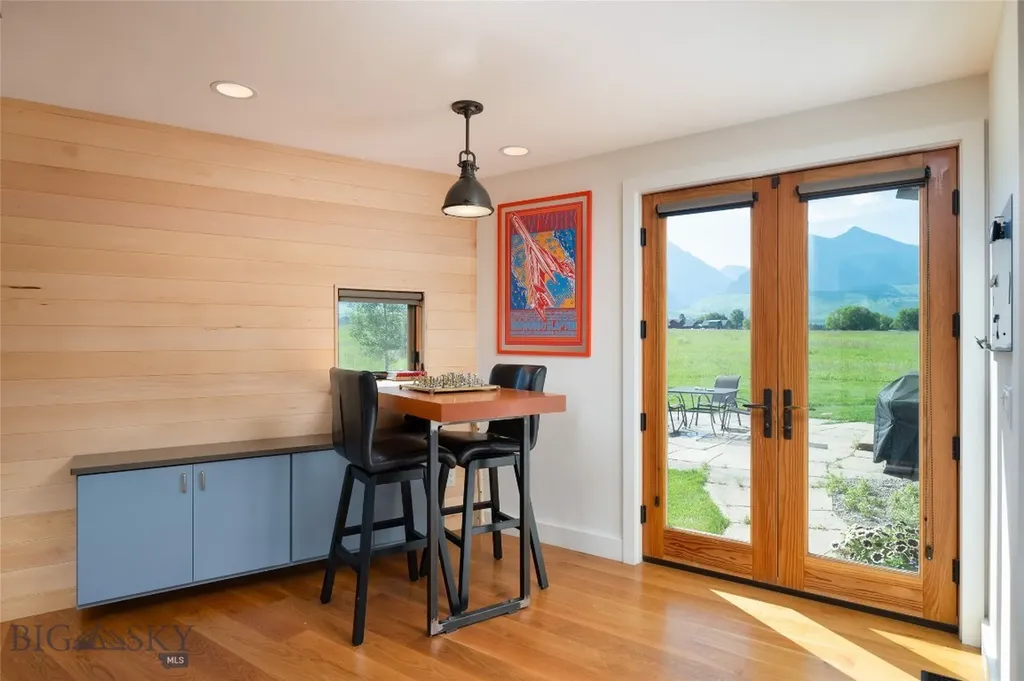 27 Royal Wulff Road Livingston MT 59047