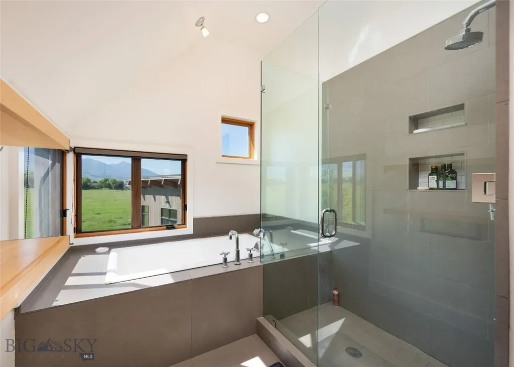 27 Royal Wulff Road Livingston MT 59047