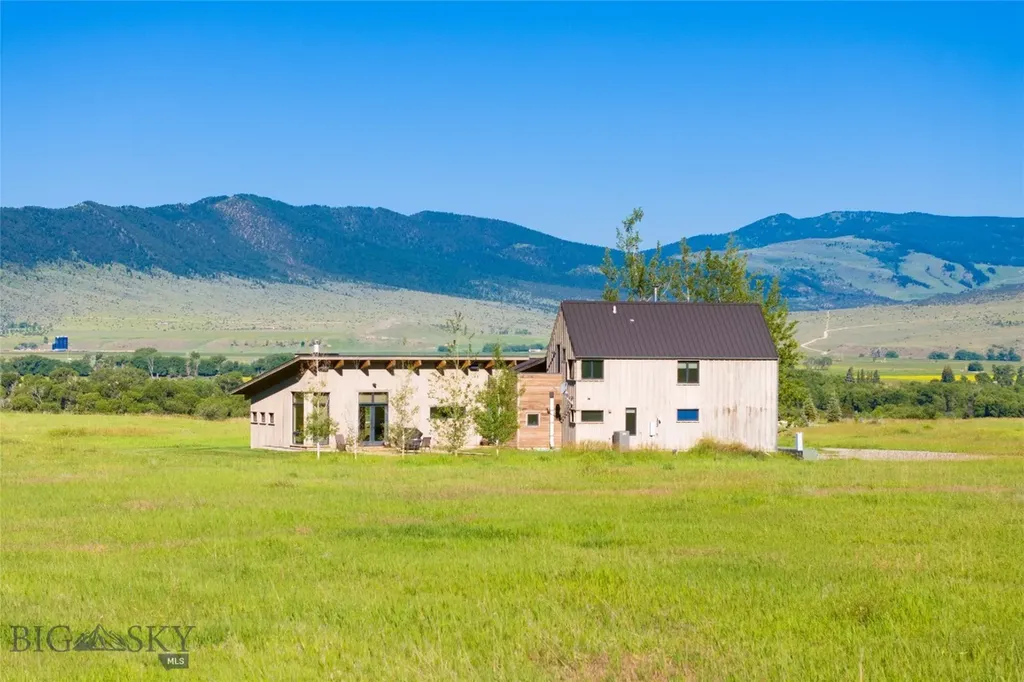 27 Royal Wulff Road Livingston MT 59047