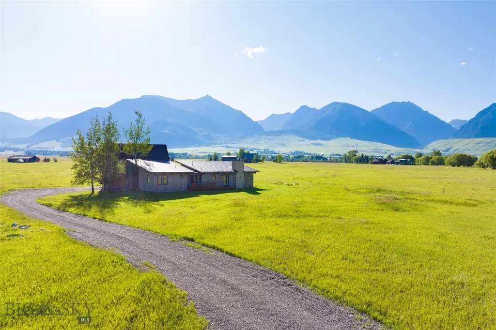 27 Royal Wulff Road Livingston MT 59047