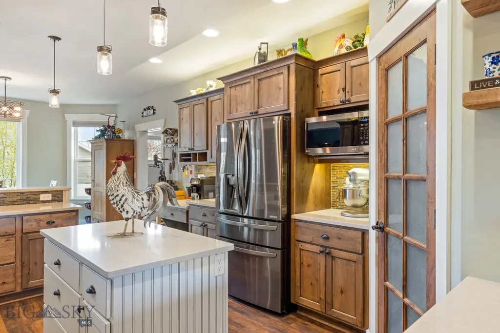 754 Milestone Drive Belgrade MT 59714