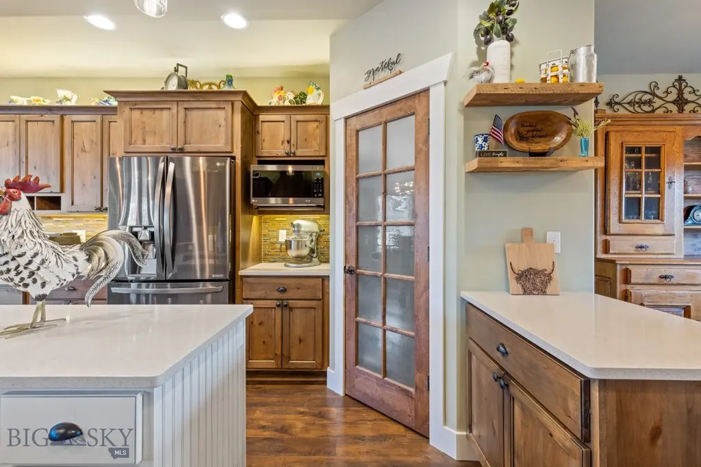 754 Milestone Drive Belgrade MT 59714