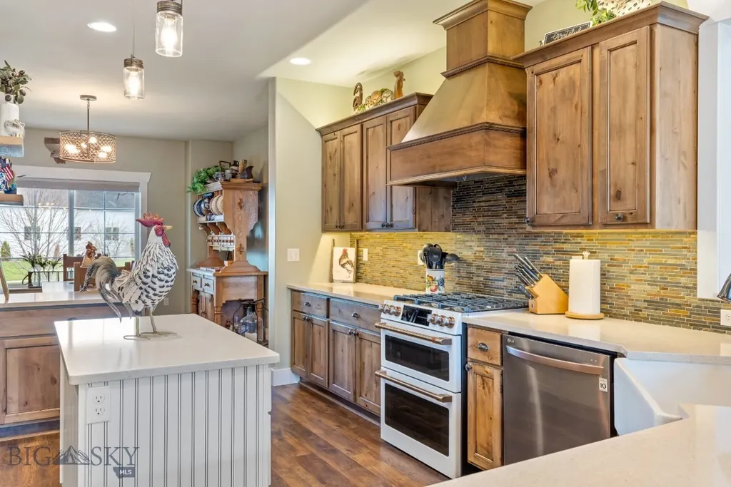 754 Milestone Drive Belgrade MT 59714