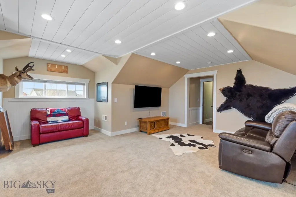 754 Milestone Drive Belgrade MT 59714