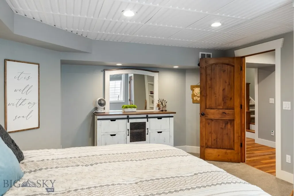 754 Milestone Drive Belgrade MT 59714
