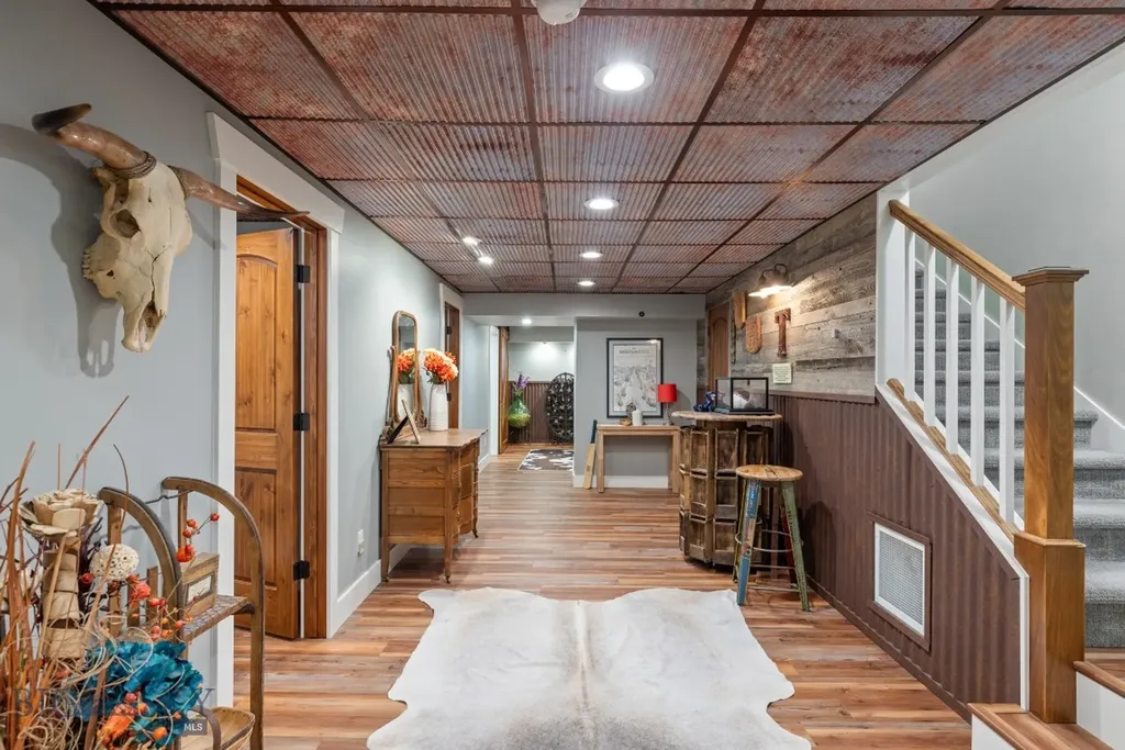 754 Milestone Drive Belgrade MT 59714