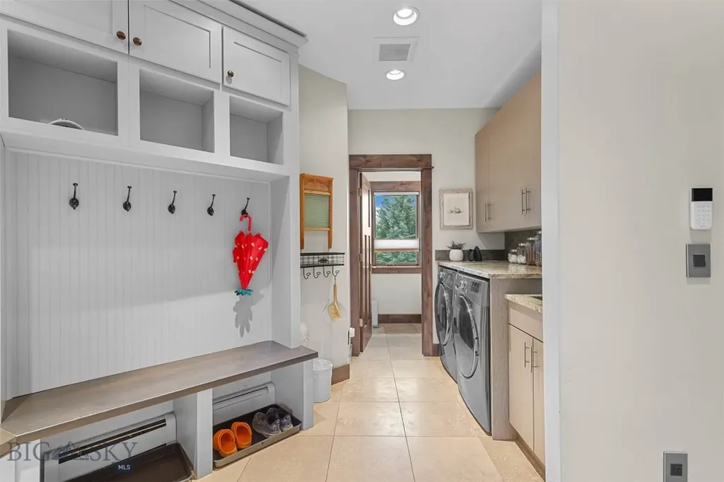 68 Sky Light Court Bozeman MT 59715