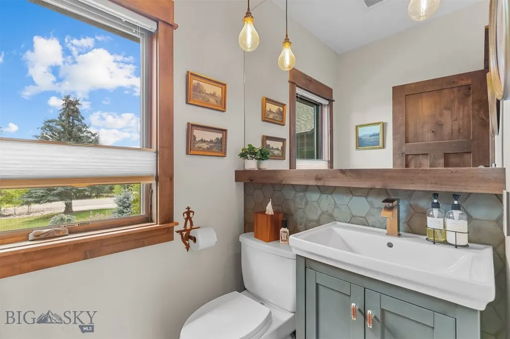 68 Sky Light Court Bozeman MT 59715