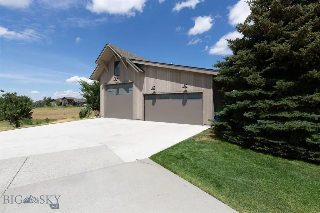 68 Sky Light Court Bozeman MT 59715
