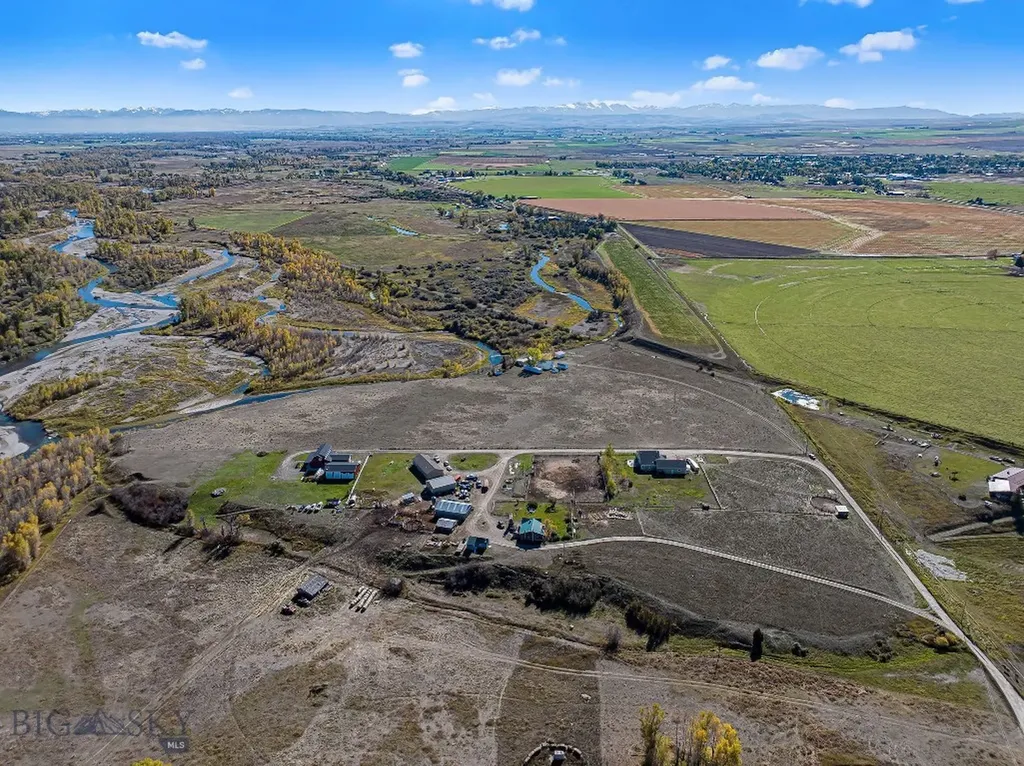 2440 Yadon Road Manhattan MT 59741