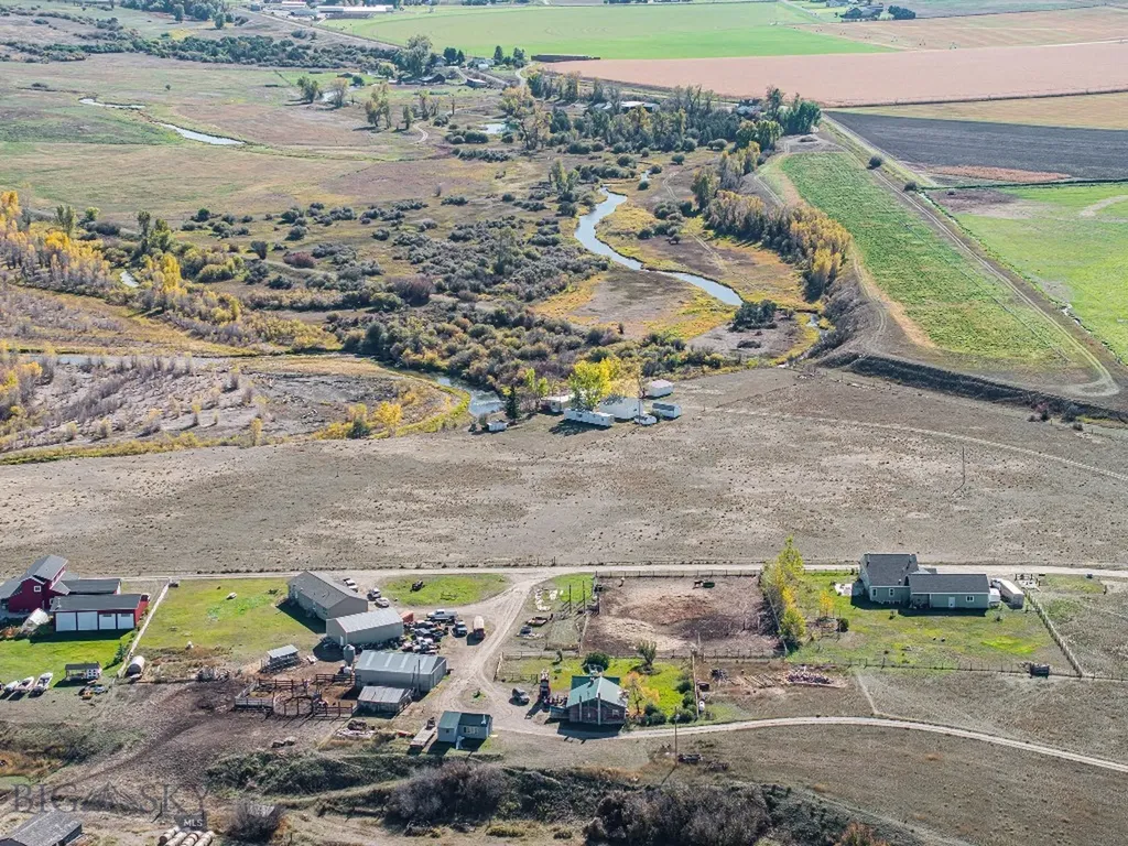 2440 Yadon Road Manhattan MT 59741