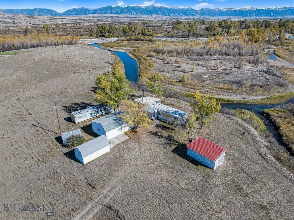 2440 Yadon Road Manhattan MT 59741