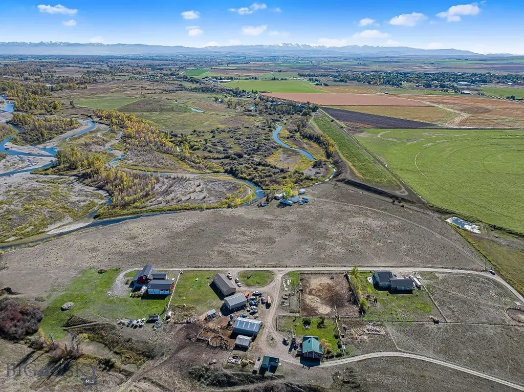 2440 Yadon Road Manhattan MT 59741