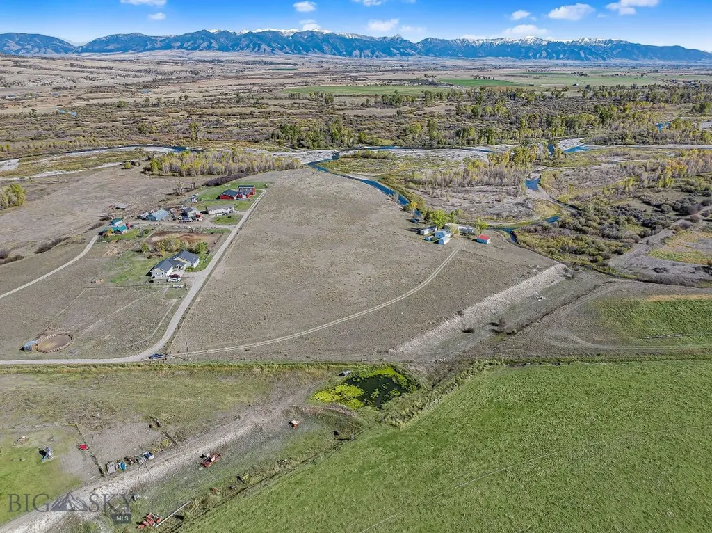2440 Yadon Road Manhattan MT 59741