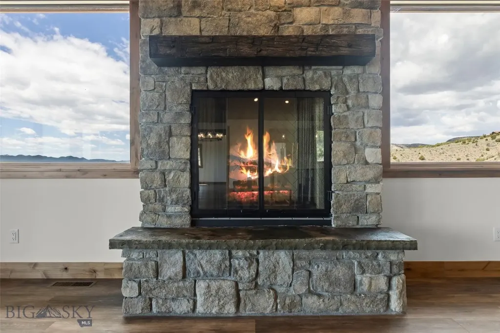 499 Saddle Ridge Road Manhattan MT 59741