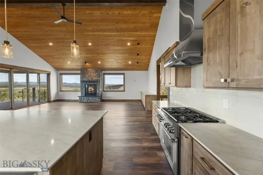 499 Saddle Ridge Road Manhattan MT 59741