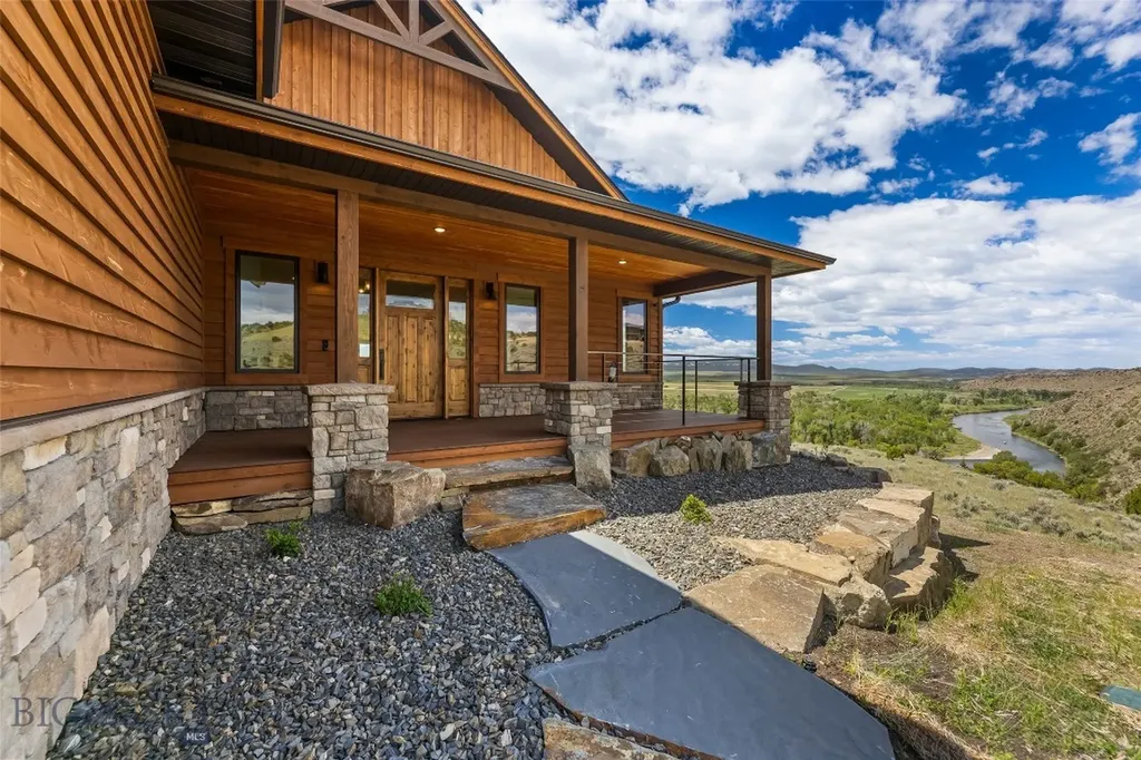 499 Saddle Ridge Road Manhattan MT 59741