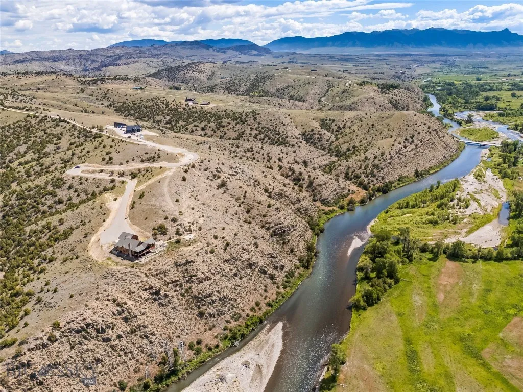 499 Saddle Ridge Road Manhattan MT 59741