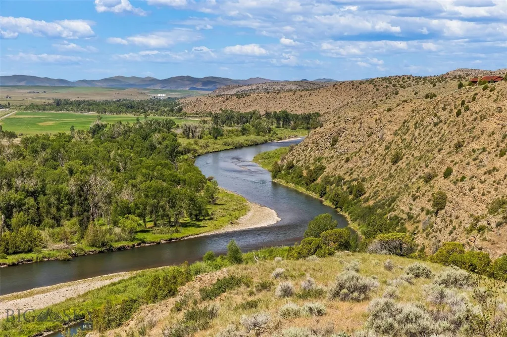 499 Saddle Ridge Road Manhattan MT 59741
