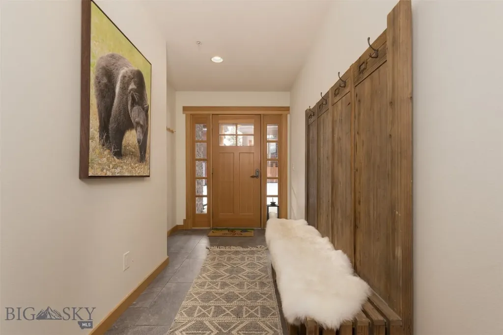 2500 Little Coyote Big Sky MT 59716
