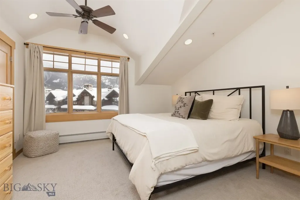 2500 Little Coyote Big Sky MT 59716