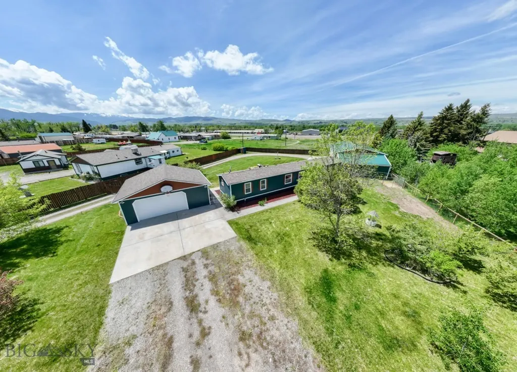 511 Table Mountain Drive Gallatin Gateway MT 59730
