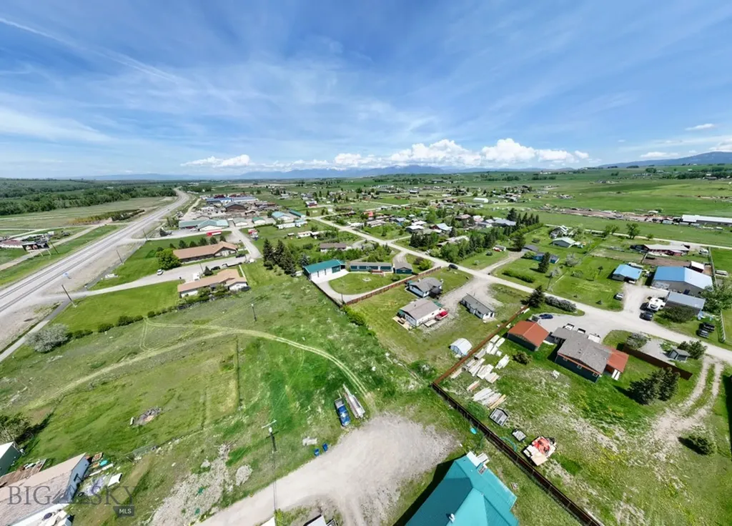 511 Table Mountain Drive Gallatin Gateway MT 59730