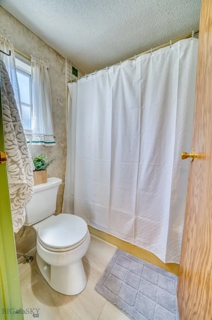 511 Table Mountain Drive Gallatin Gateway MT 59730