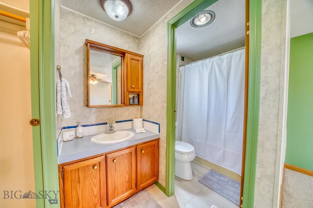 511 Table Mountain Drive Gallatin Gateway MT 59730