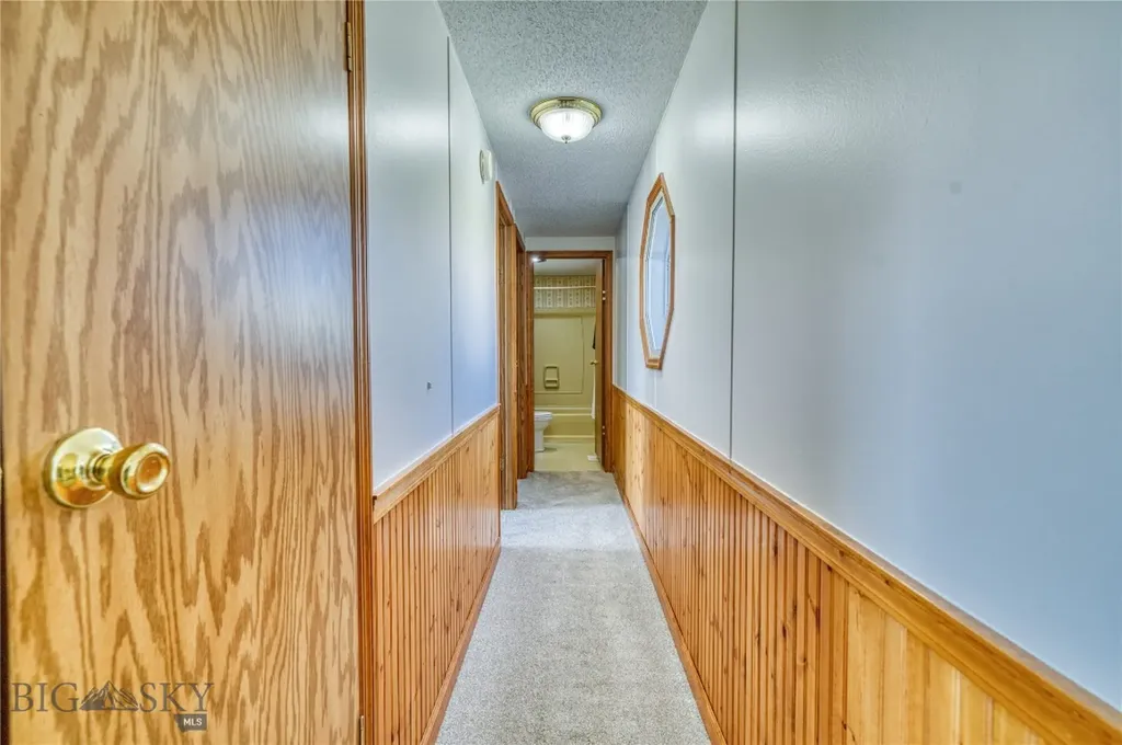 511 Table Mountain Drive Gallatin Gateway MT 59730