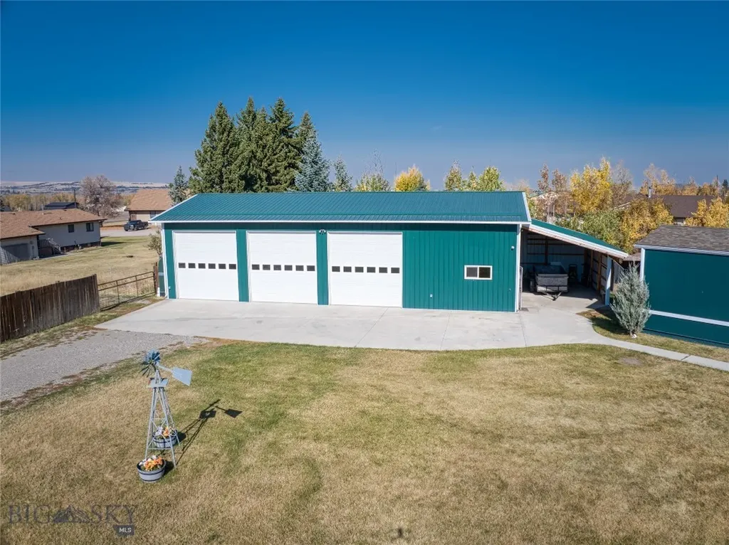 511 Table Mountain Drive Gallatin Gateway MT 59730