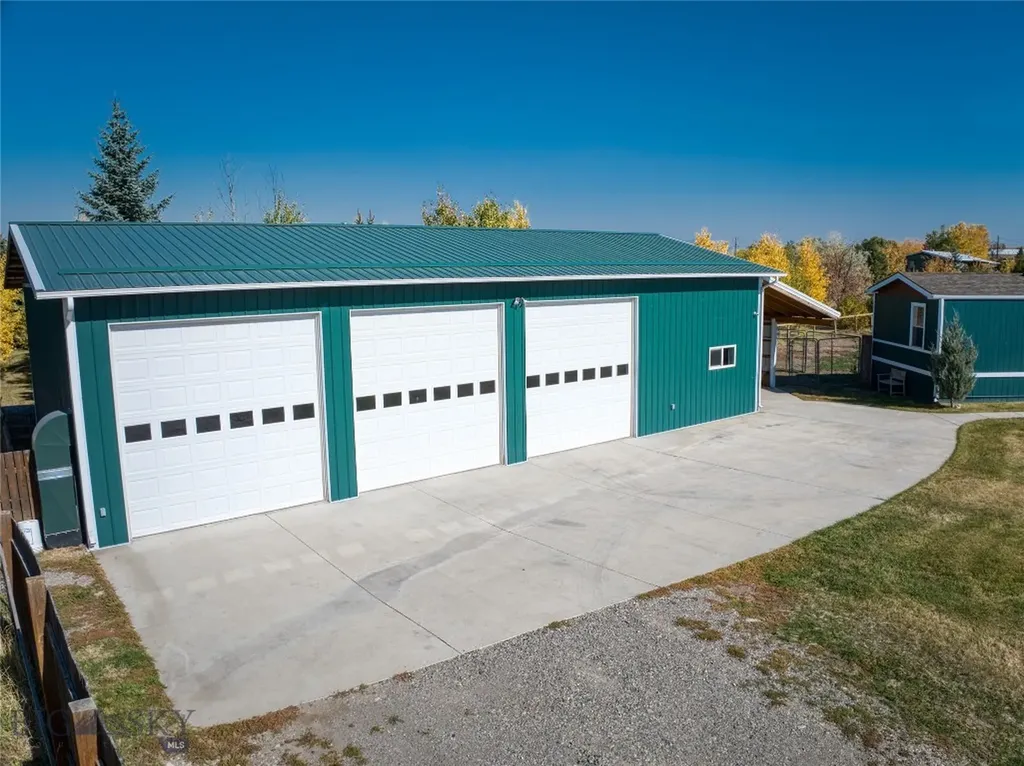511 Table Mountain Drive Gallatin Gateway MT 59730