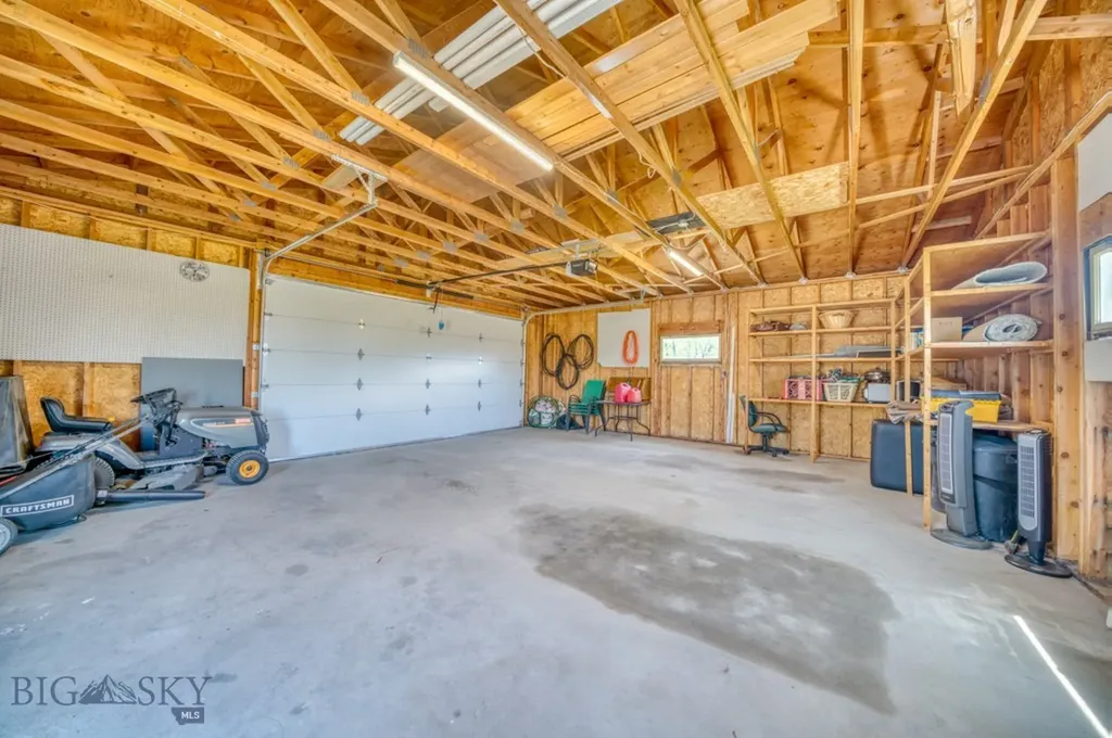 511 Table Mountain Drive Gallatin Gateway MT 59730