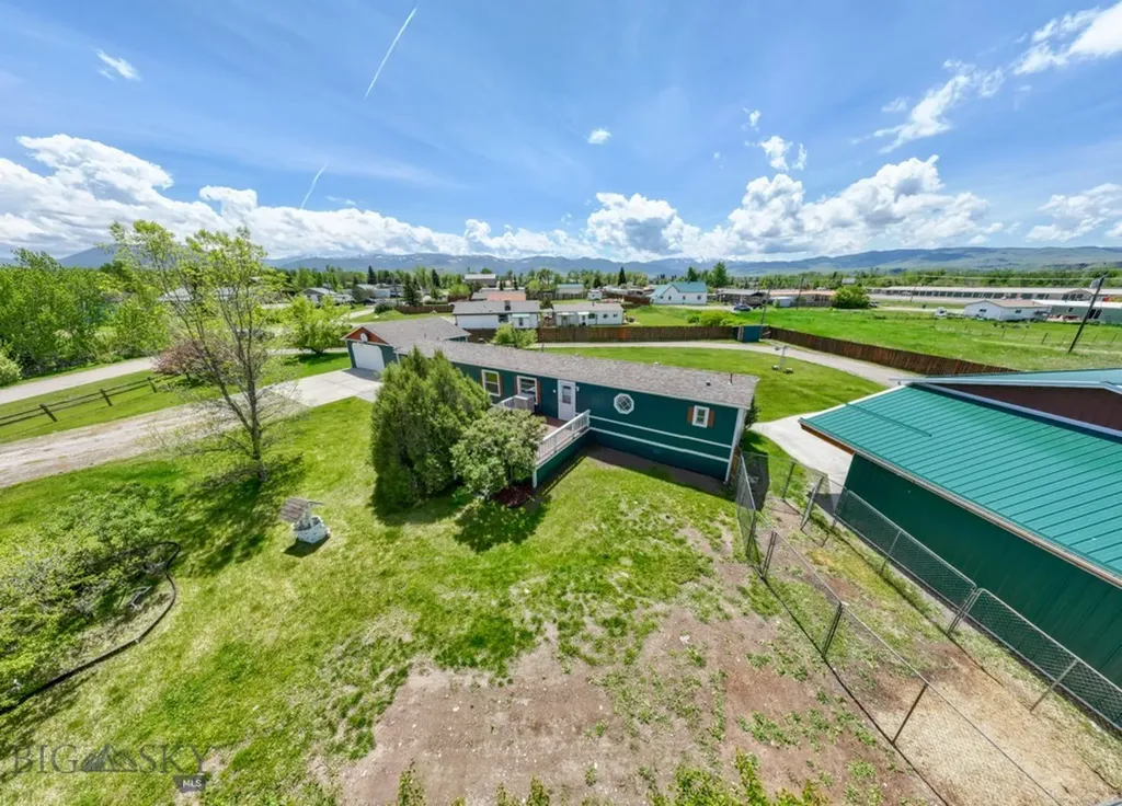 511 Table Mountain Drive Gallatin Gateway MT 59730