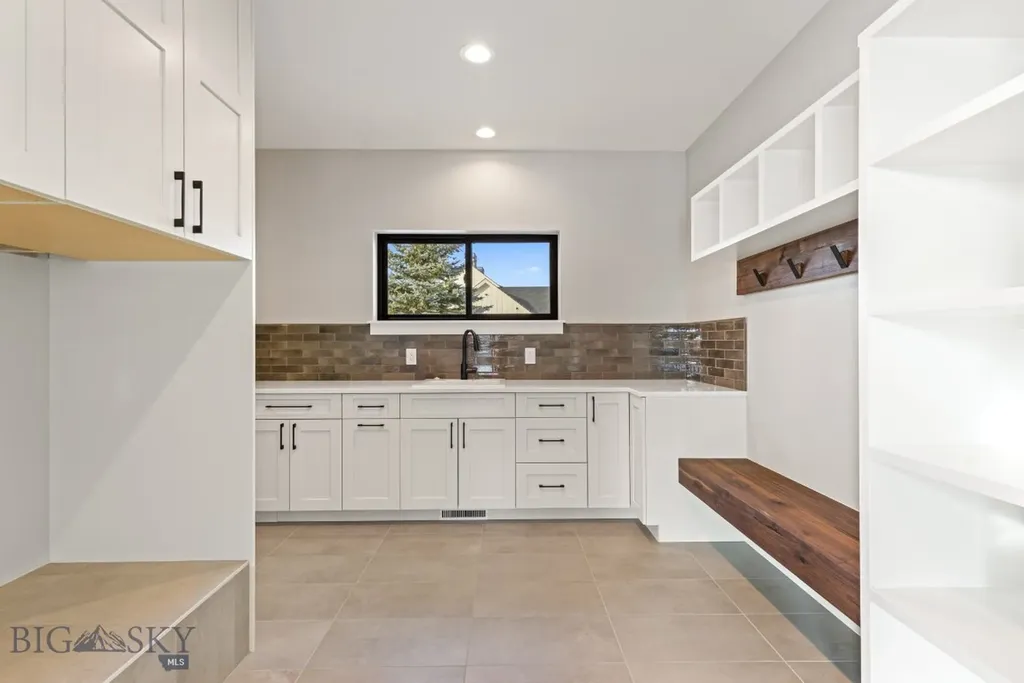 1019 Bridger Lake Drive Bozeman MT 59715