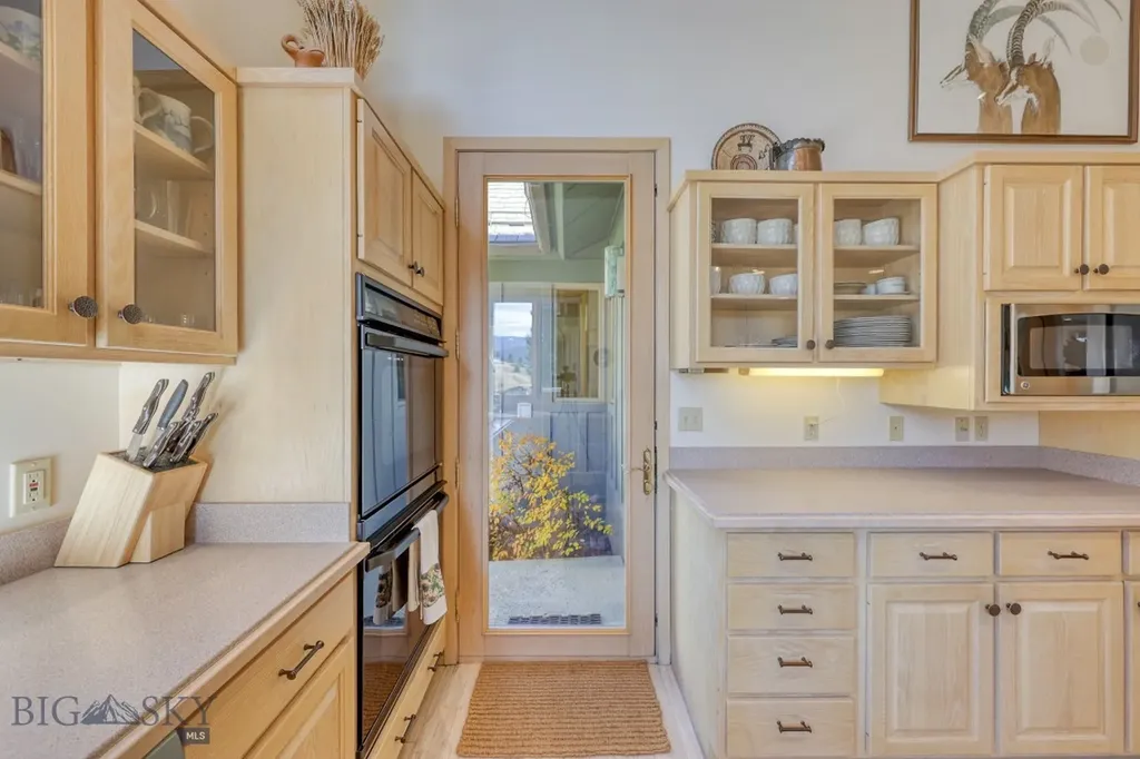 450 Crown Butte Road Big Sky MT 59716