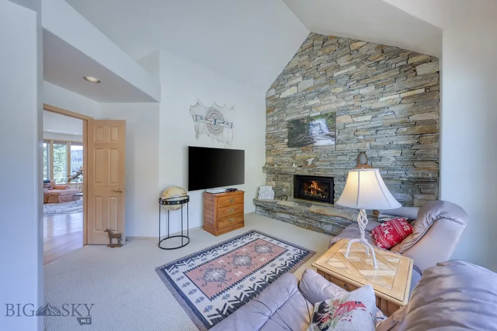 450 Crown Butte Road Big Sky MT 59716