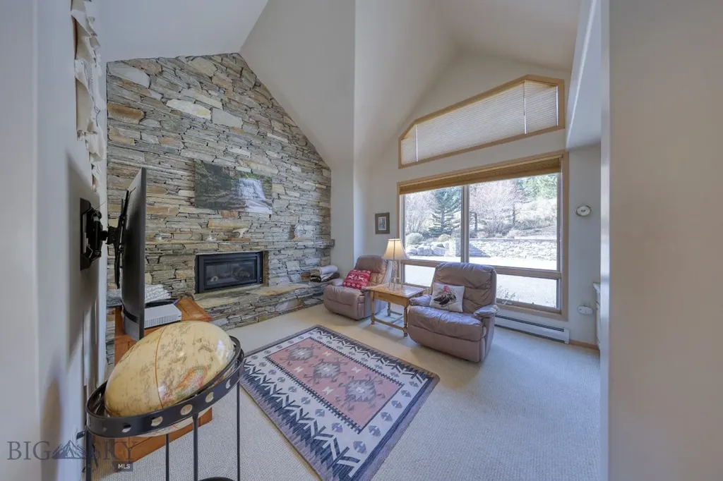 450 Crown Butte Road Big Sky MT 59716