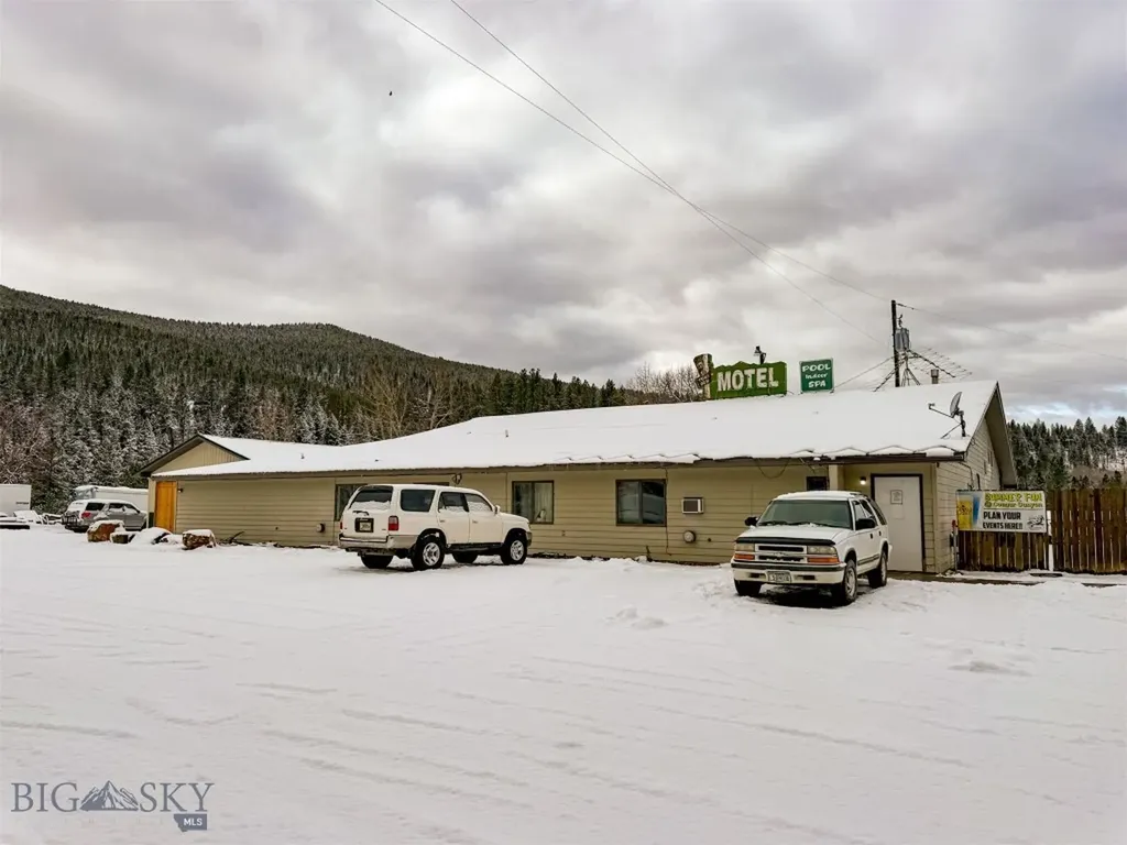 17 Missoula Avenue Monarch MT 59463