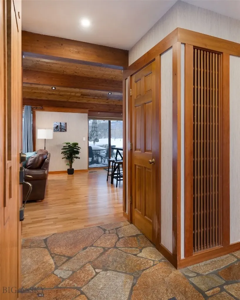 2122 Fairway Drive Bozeman MT 59715