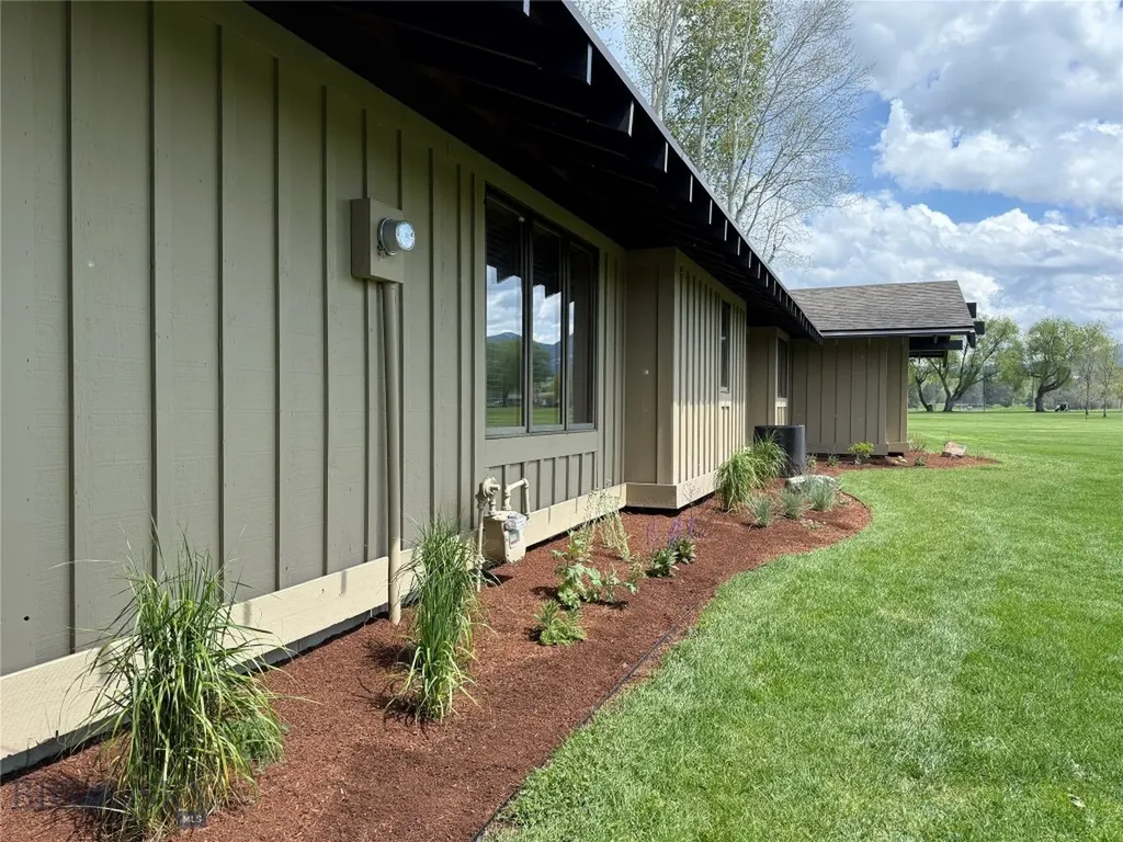 2122 Fairway Drive Bozeman MT 59715