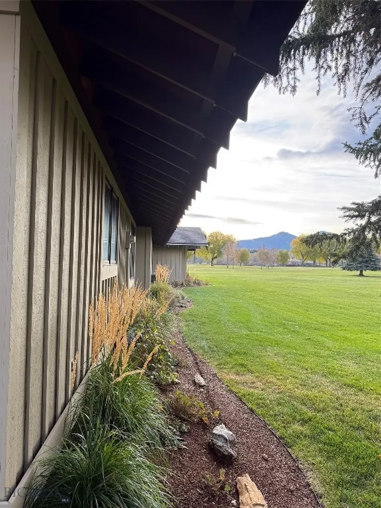 2122 Fairway Drive Bozeman MT 59715