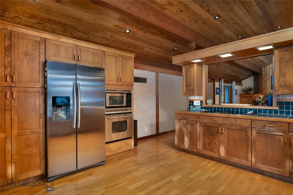 2122 Fairway Drive Bozeman MT 59715
