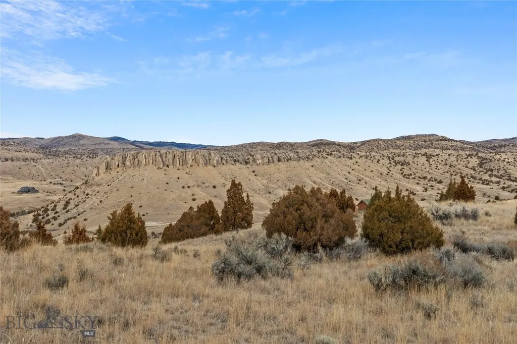 Tbd Horse Castle Road Manhattan MT 59741