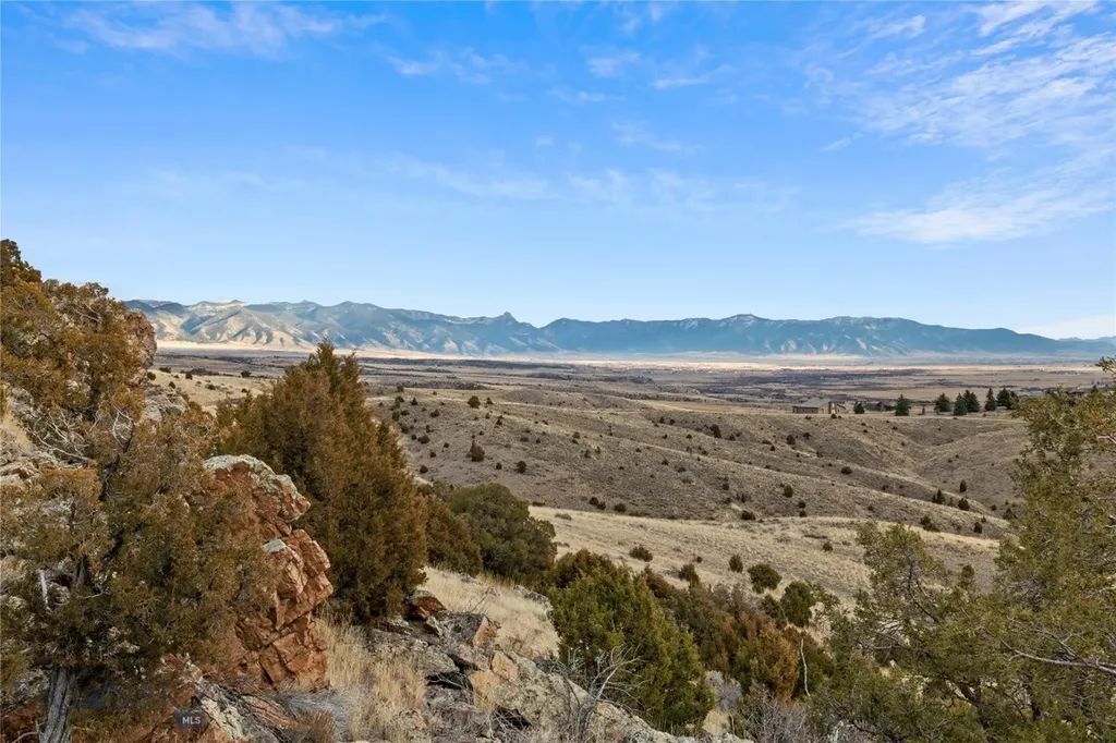 Tbd Horse Castle Road Manhattan MT 59741