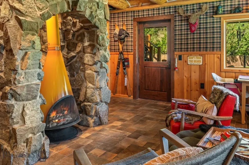 78 Lake Drive Livingston MT 59047